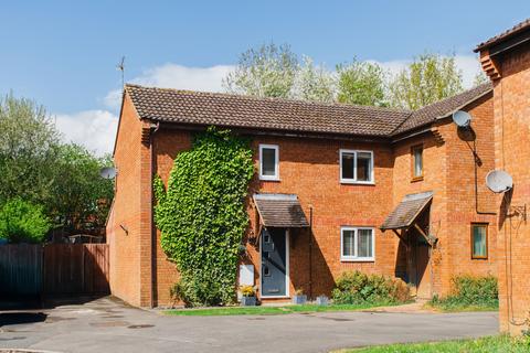 3 bedroom semi-detached house for sale, Quarry Close, Bloxham, OX15