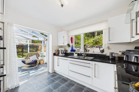 34 Barradon Close, Torquay, TQ2 8QE