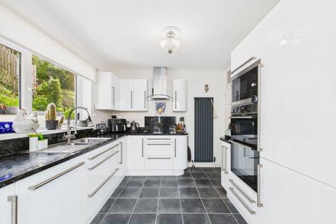 34 Barradon Close, Torquay, TQ2 8QE