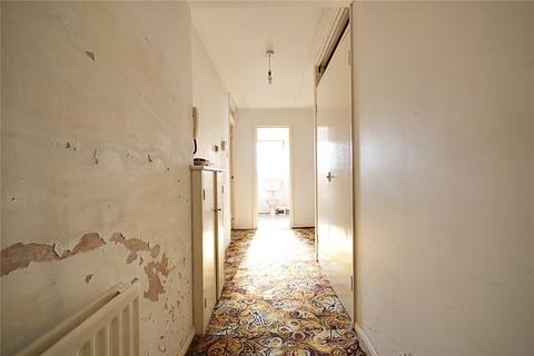 2 bedroom flat for sale, Addison Road, Enfield, EN3