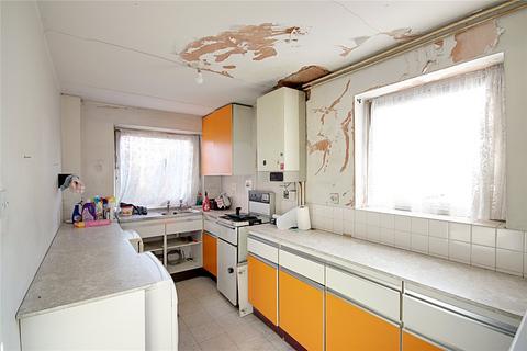 2 bedroom flat for sale, Addison Road, Enfield, EN3