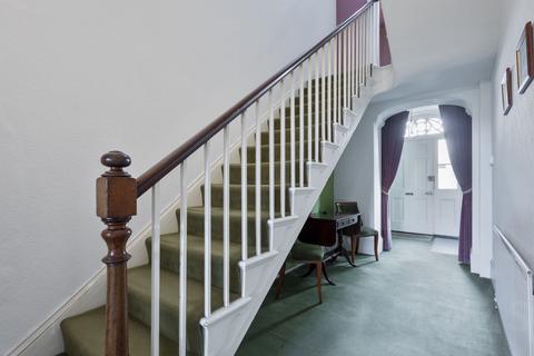 10 bedroom house for sale, East Cliff, Dover, CT16