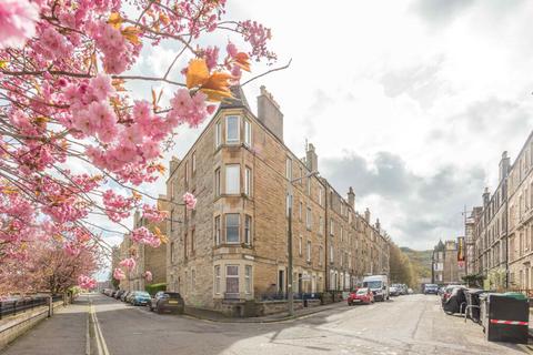23/8 Dalgety Street, Edinburgh, EH7 5UN