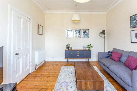 23/8 Dalgety Street, Edinburgh, EH7 5UN