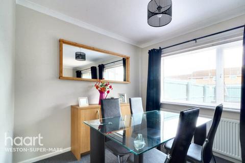 31 Flamingo Crescent, Weston-super-mare, BS22 8XN