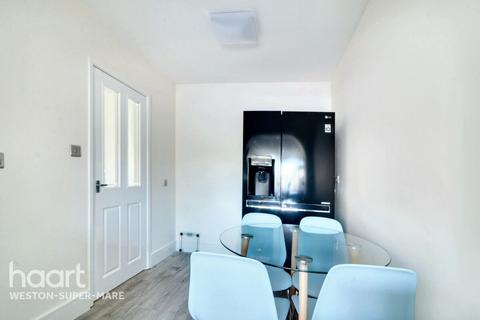 31 Flamingo Crescent, Weston-super-mare, BS22 8XN