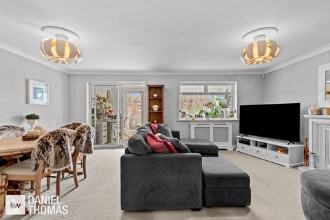 126 Upshire Road, Waltham Abbey, EN9 3PA
