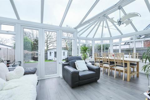 76 The Crescent, Bricket Wood, St Albans, AL2 3NF