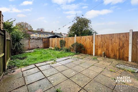 84 Somerset Road, Folkestone, CT19 4NW