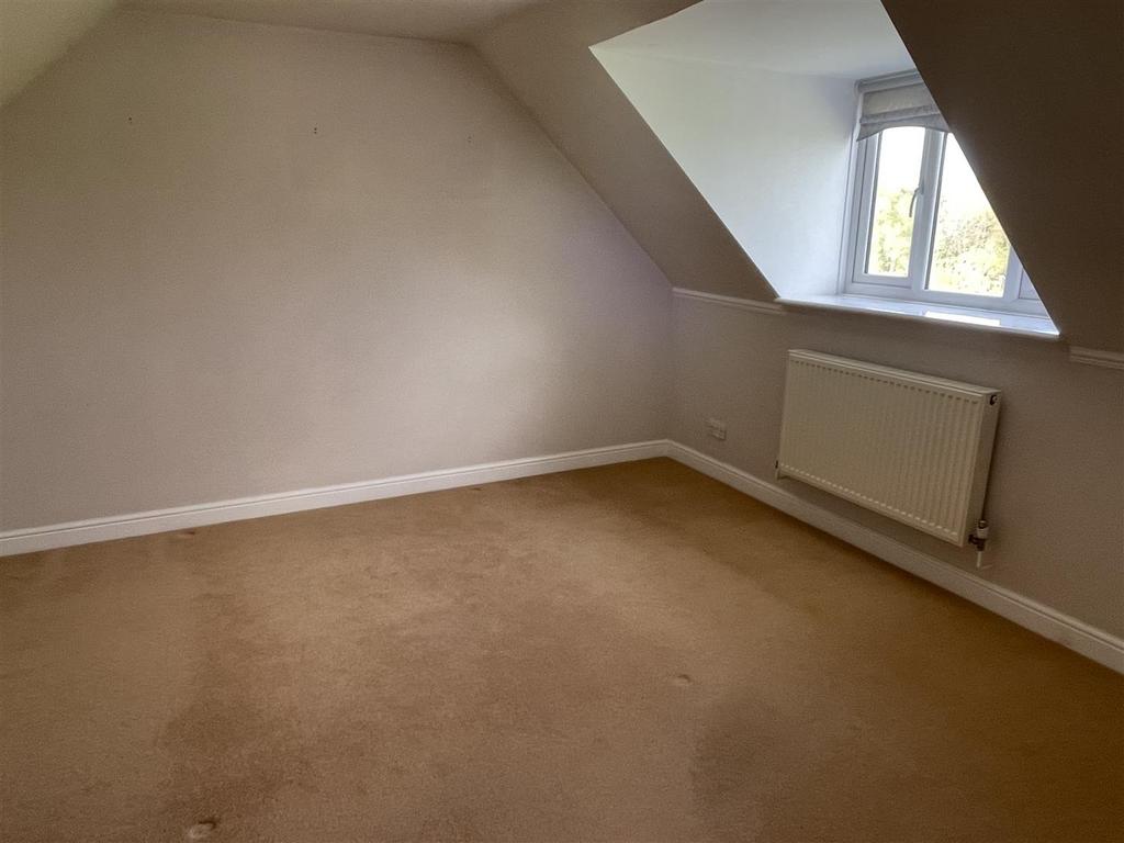 Bedroom 3.JPG