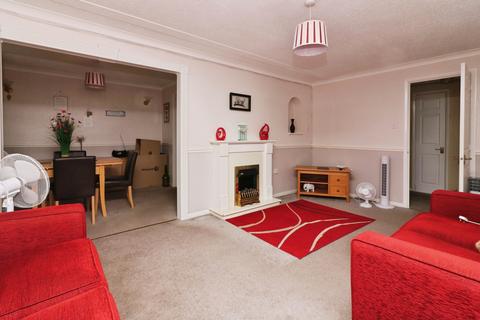 2 bedroom park home for sale, Danesbury Park Road, Welwyn, AL6