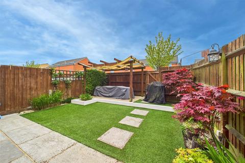 31 Havergate Way, Reading, RG2 0FX