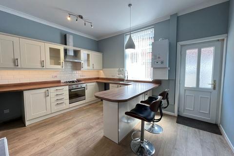 Clarendon Road, Hyde, SK14 2JX