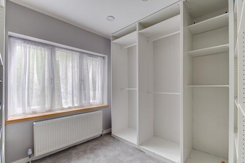 81 Arnold Road, Shirley, Solihull, B90 3JS