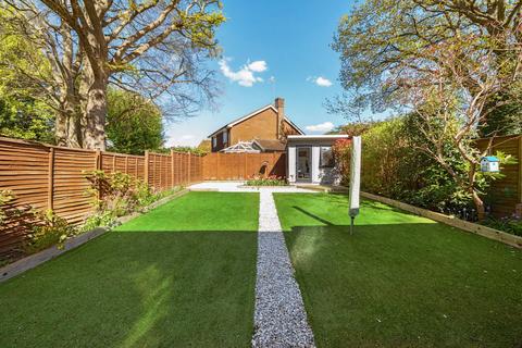 30 College Hill, Godalming, GU7 1YA