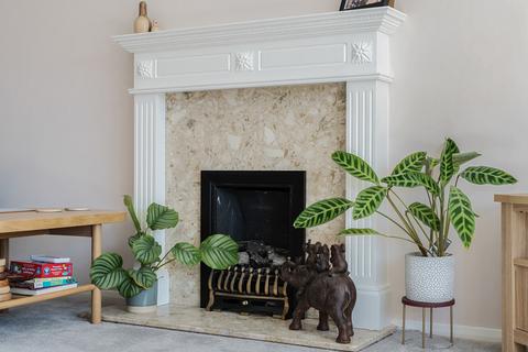 30 College Hill, Godalming, GU7 1YA