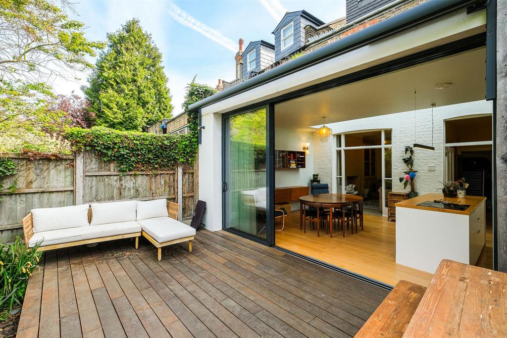 131 Wanstead Park Avenue-84 web.jpg
