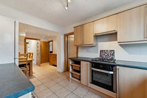 3 Alva Gardens, Bearsden, Glasgow, G61 4QW