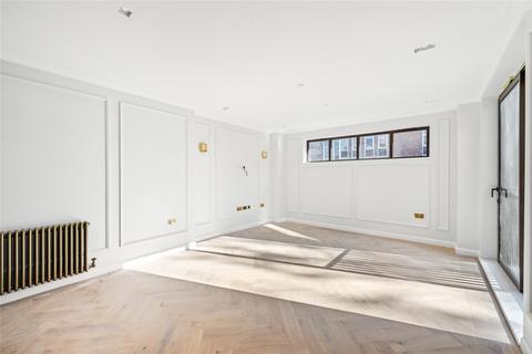 3 bedroom apartment to rent, Homer Row, London, W1H