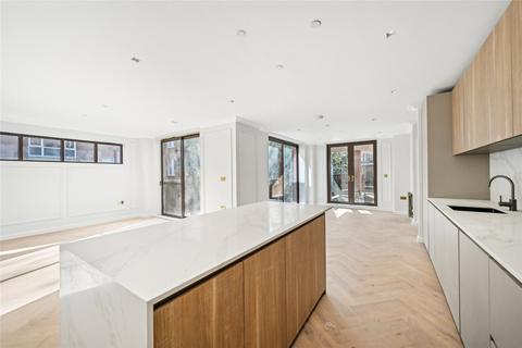 3 bedroom apartment to rent, Homer Row, London, W1H
