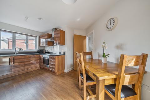 144 Grove Gate, Staplegrove, Taunton, TA2 6DF