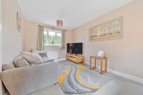 144 Grove Gate, Staplegrove, Taunton, TA2 6DF