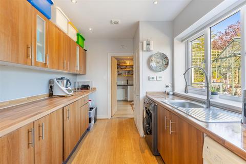 5 bedroom detached house for sale, Meadow Road, Torquay
