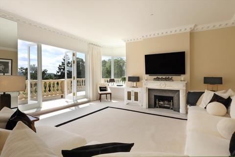 undefined, Marlow, SL7