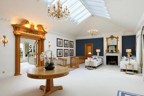 undefined, Marlow, SL7