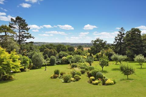 undefined, Marlow, SL7