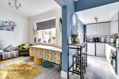 3 bedroom semi-detached house for sale, Milton Road, Stoke-On-Trent, ST1 6HS