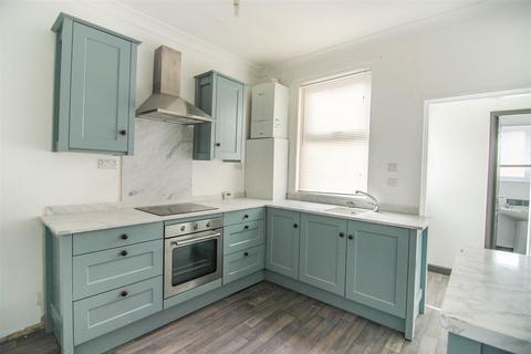 2 bedroom terraced house for sale, Kelvin Grove, Wombwell, Barnsley