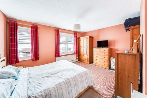 30 Garfield Road, London, E4 7DG