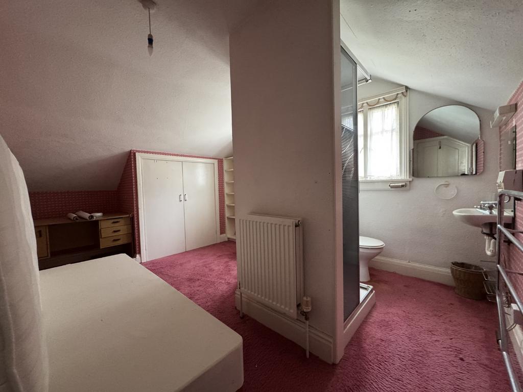 Double Bedroom 3
