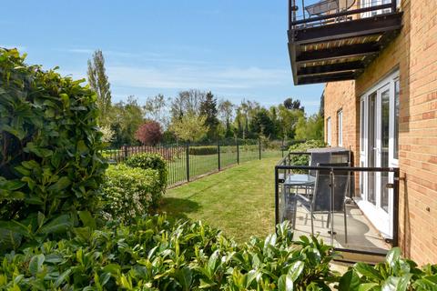 36 Military Close, Shoeburyness, Southend-on-sea, SS3 8EG
