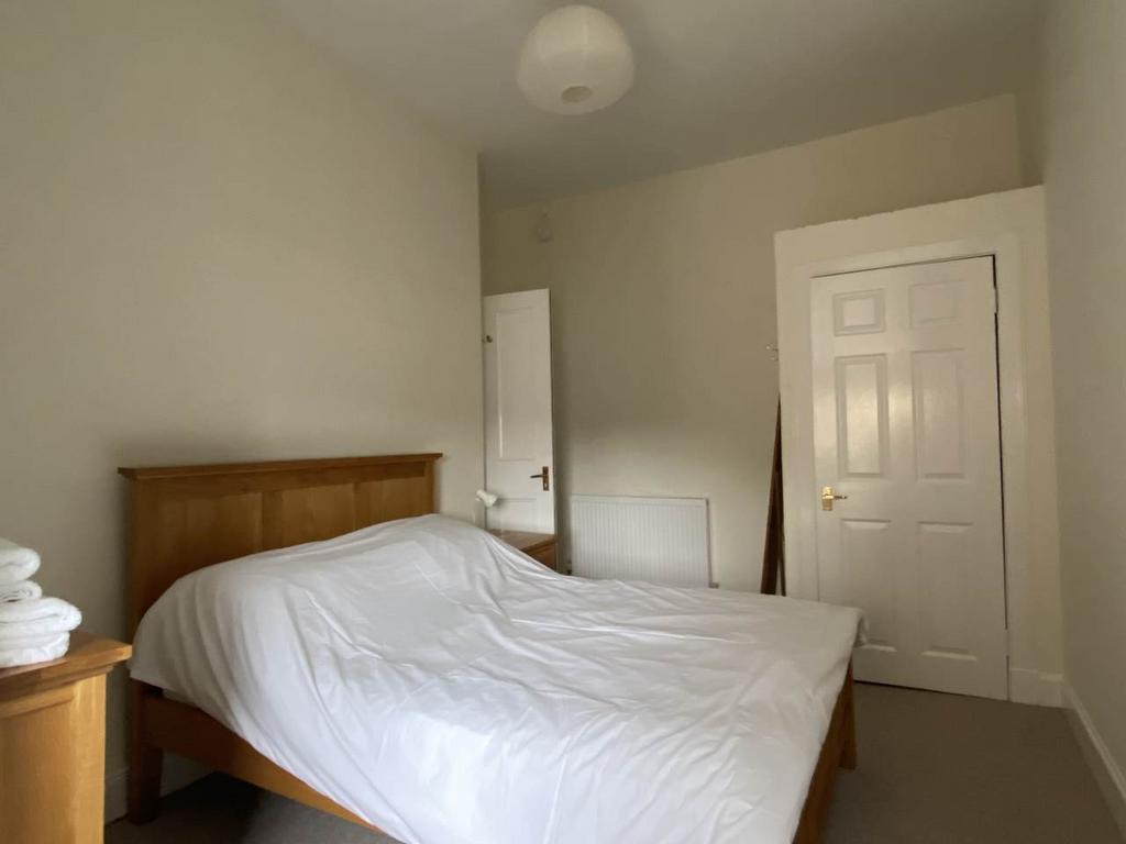 Bed 4-2