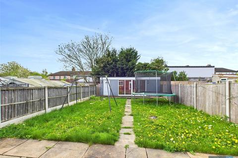 11 Baines Avenue, Edlington, Doncaster, DN12 1PQ