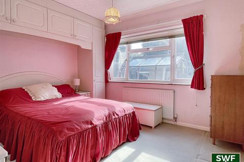 43 Dewsbury Drive, Wolverhampton, WV4 5RH