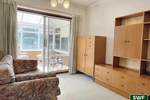 43 Dewsbury Drive, Wolverhampton, WV4 5RH