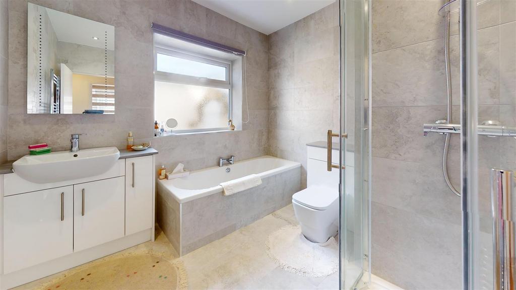 2 A-Wrenbeck-Close-Bathroom.jpg