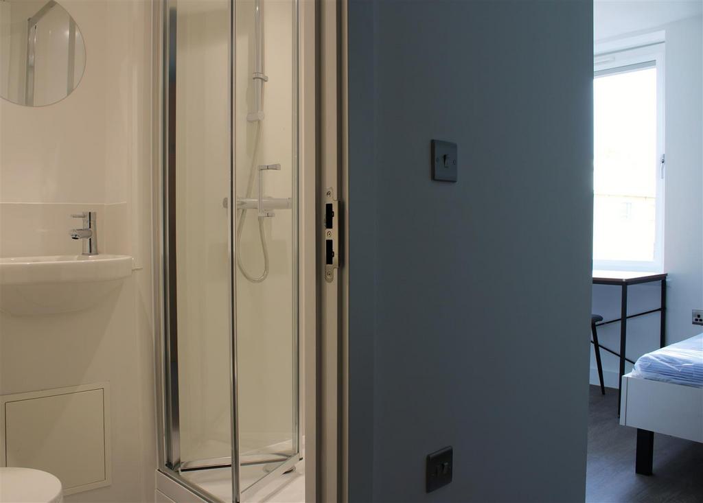 Shower.JPG