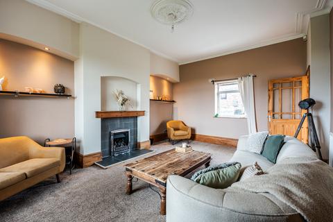 2 bedroom terraced house for sale, Bower Lane, Dewsbury, WF13