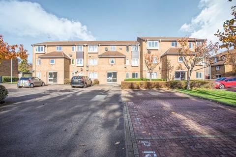 1 bedroom flat to rent, Newcombe Rise, Yiewsley, West Drayton, UB7