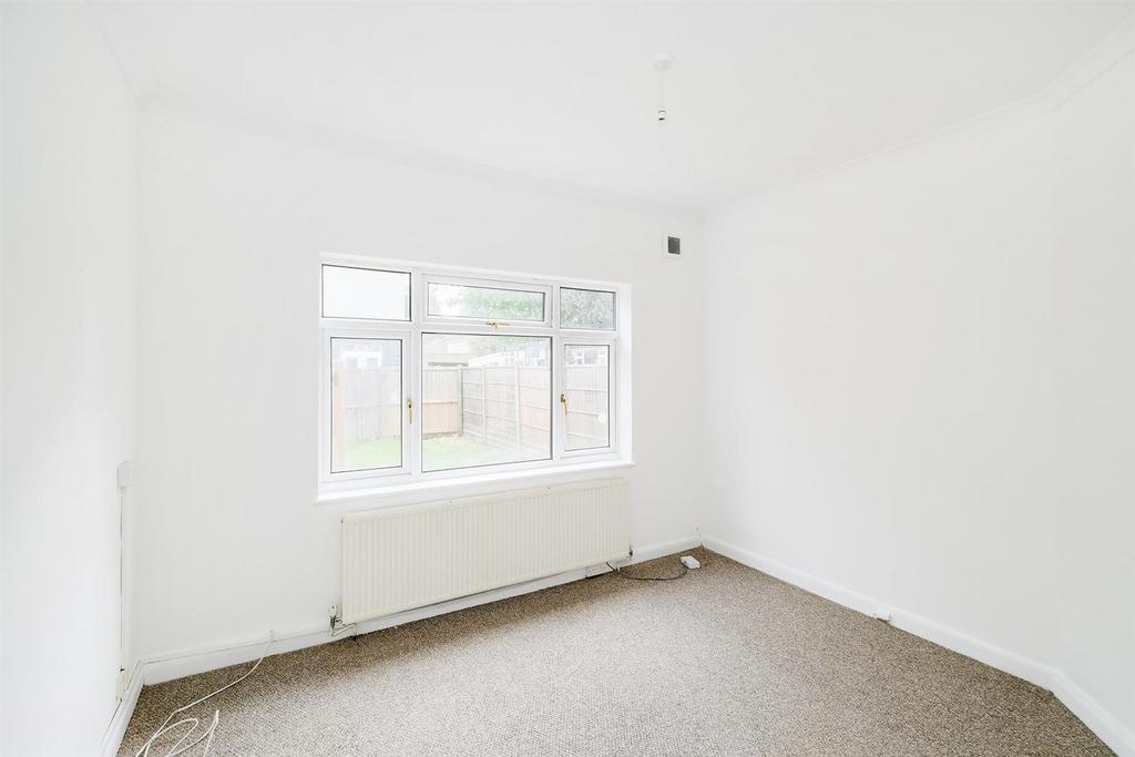 Chingford Mount road 2-18 web.jpg