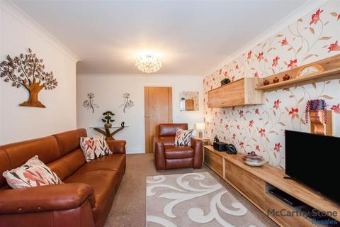 2 bedroom apartment for sale, Whyburn Court, Nottingham Road, Hucknall, Nottingham