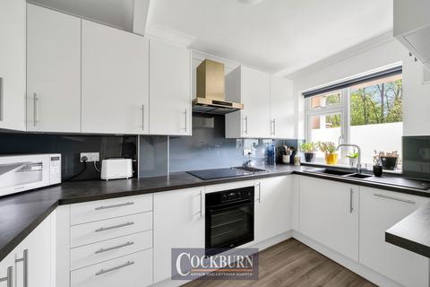 53 Manor Road, Sidcup, DA15 7HU