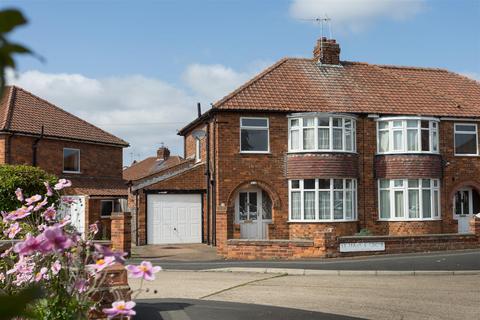 undefined, St. Marys Grove, York YO10