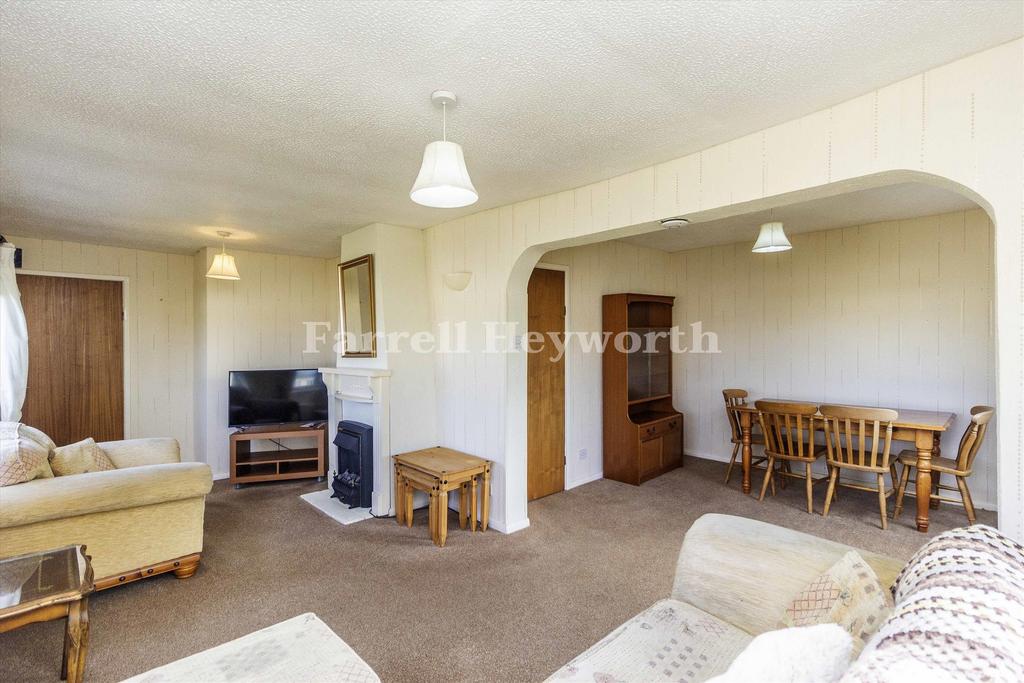 Lounge dining room