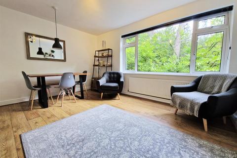 2 bedroom apartment to rent, 48 Russell Road, Moseley, Birmingham, B13