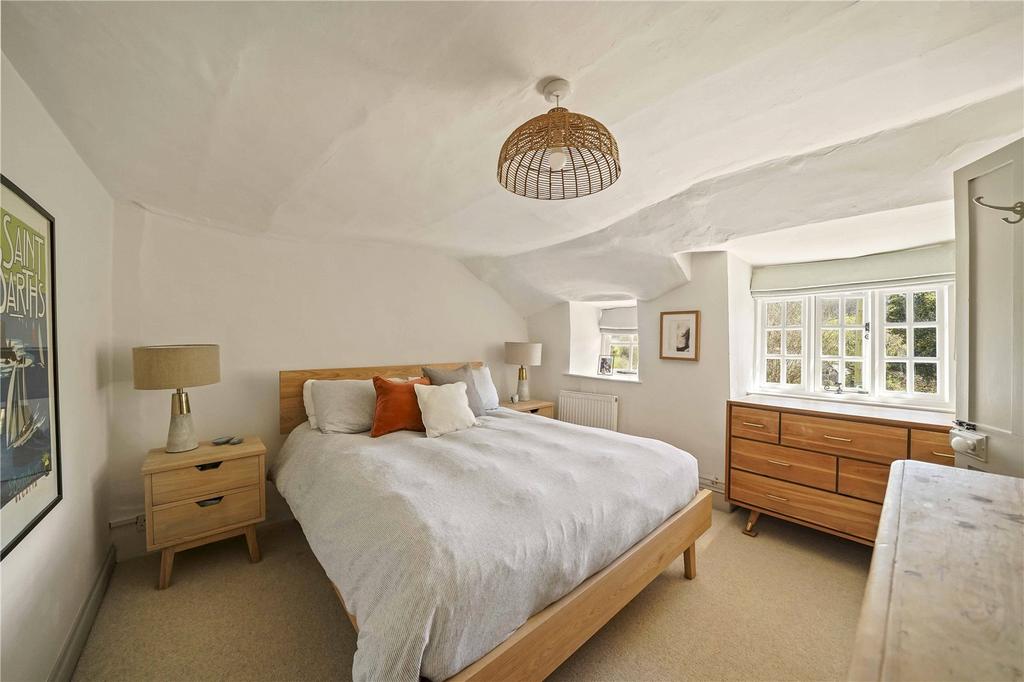Bed 1